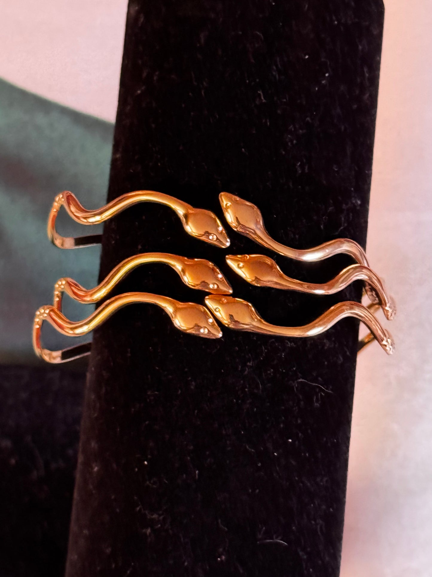 SNAKE BRACELET