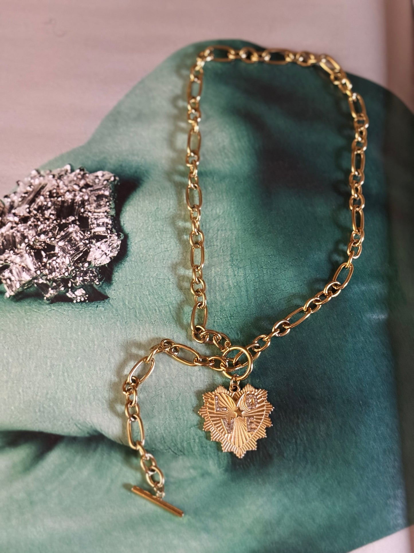 LOVE SET NECKLACE