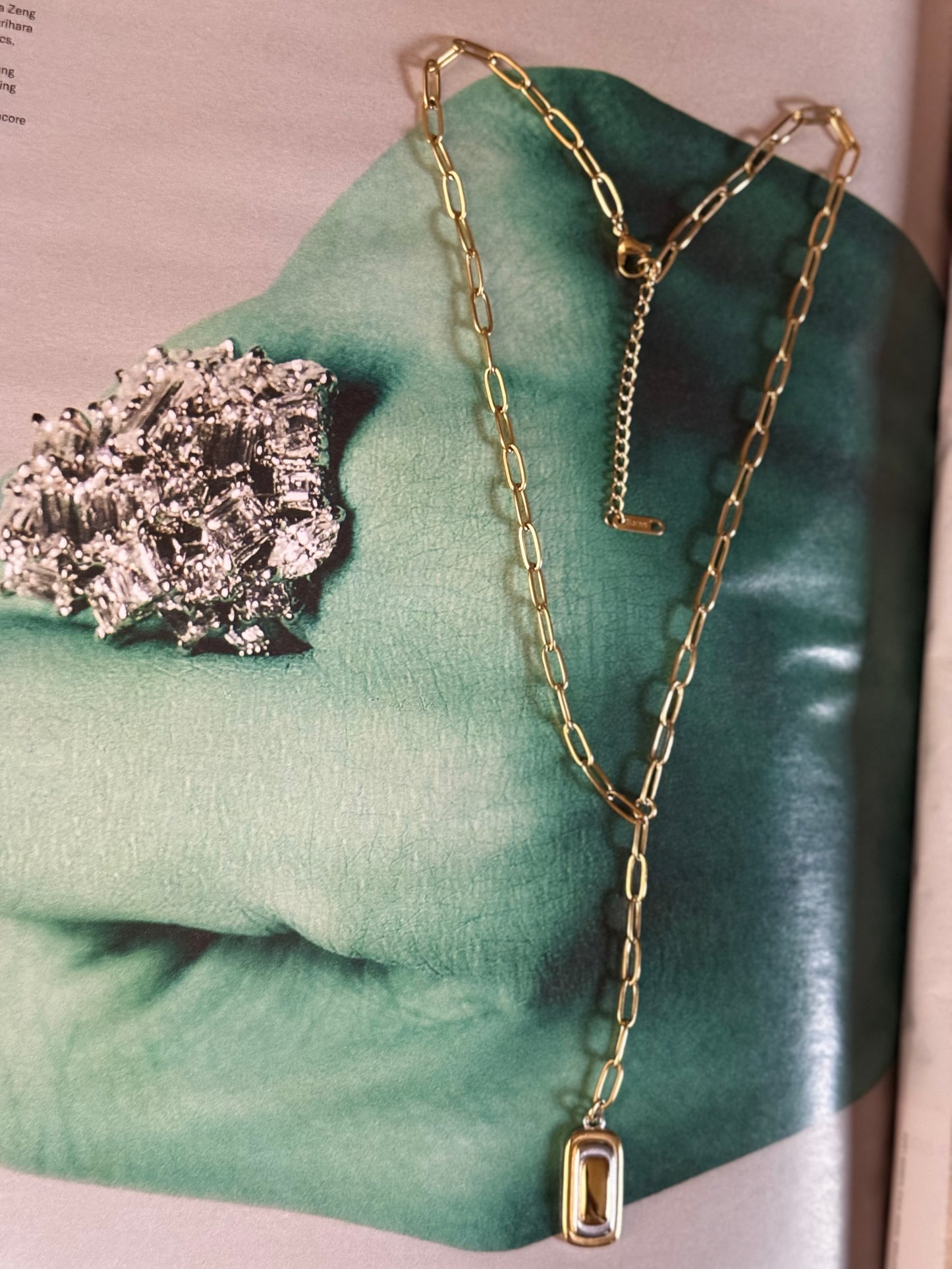 PAPERCLIP NECKLACE