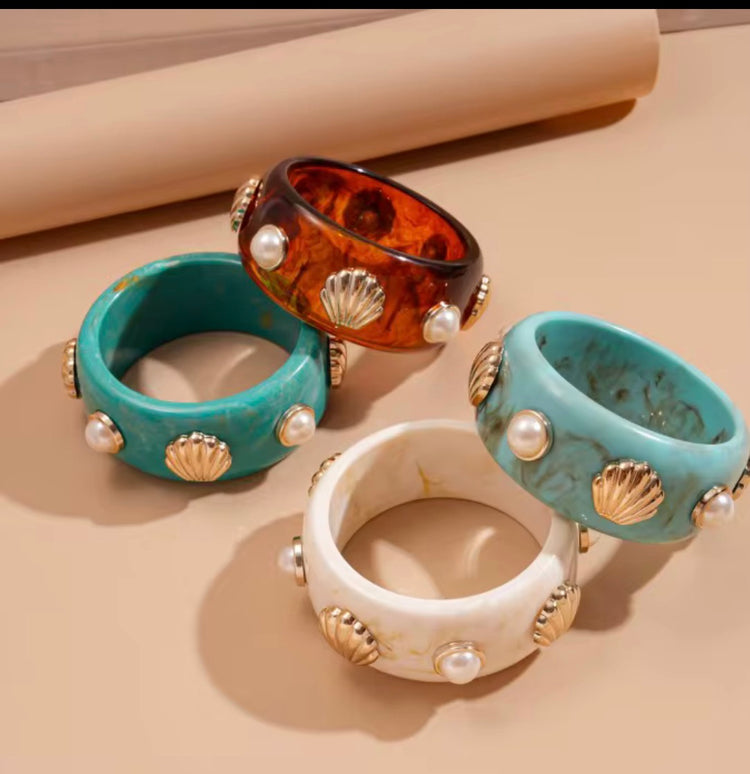 ALL THINGS RESIN COLLECTION 💛