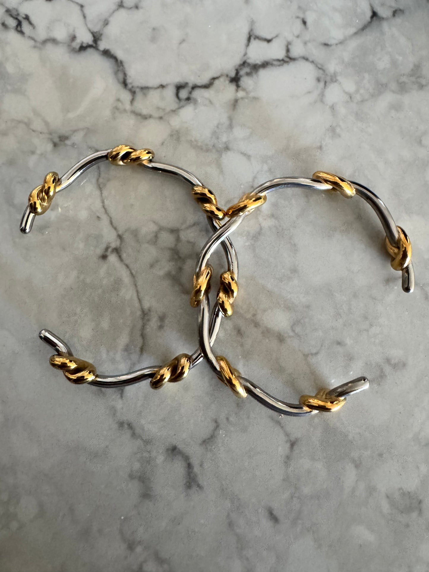 KNOTTED BANGLES 💛