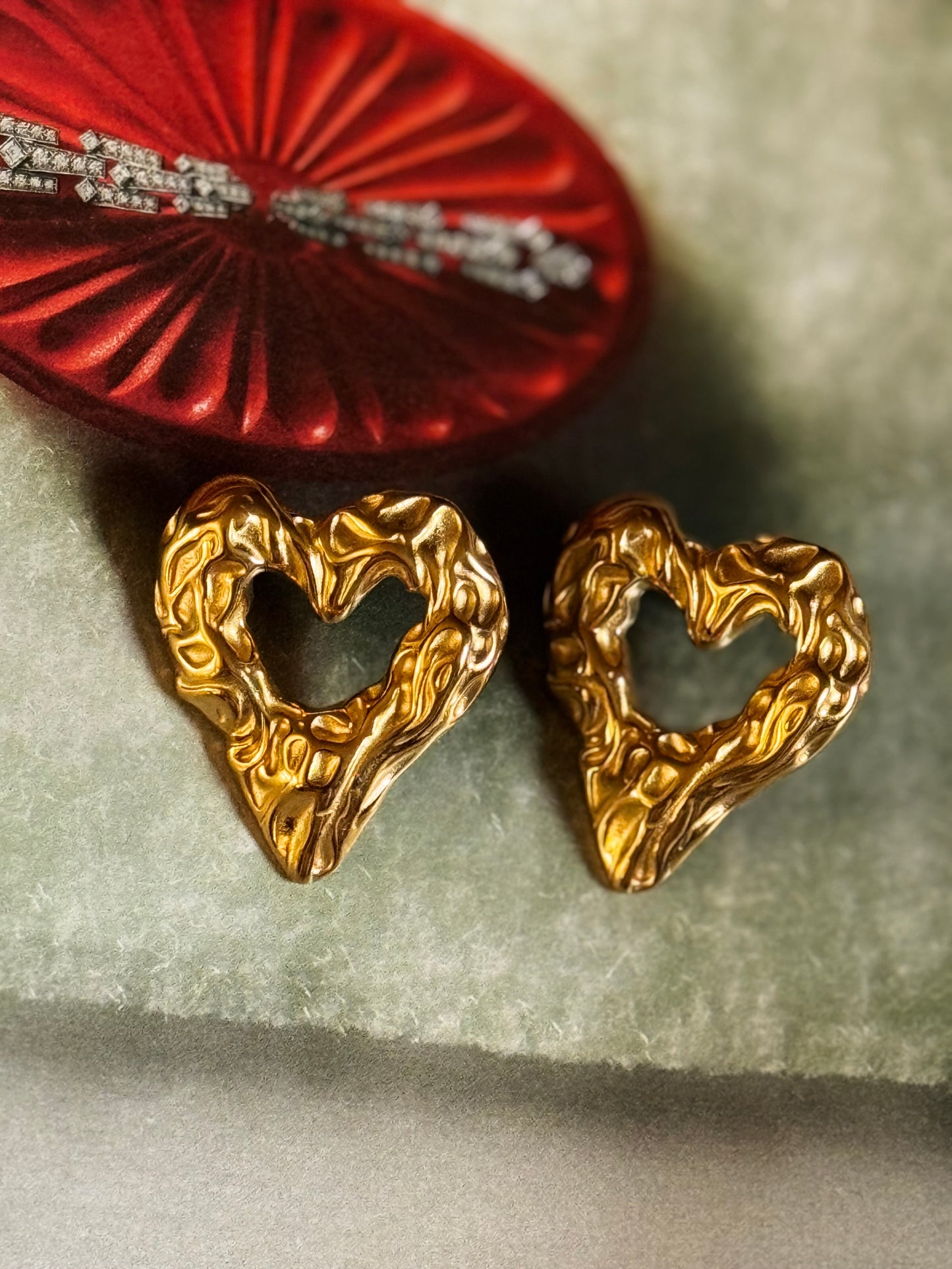 SWEET HEART EARRINGS