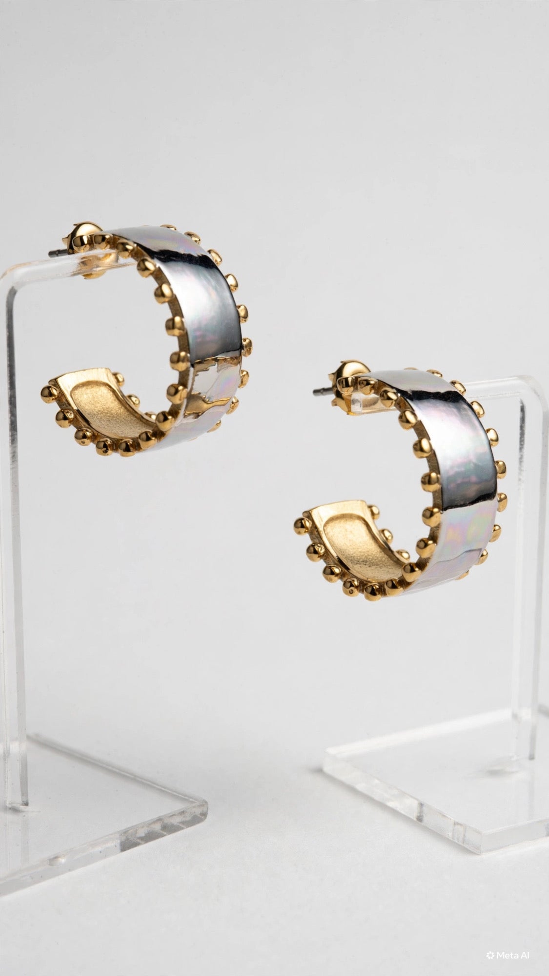 NOVA SLEEK EARRINGS 💛